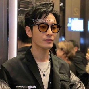 黄晓明为新片增肥30斤后撤档：演艺路上的起伏与坚持
